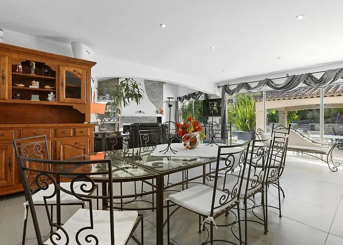 Maison Au Soleil D'azur Ferienhaus Fréjus